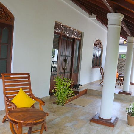 Nivahana Homestay Kandy Exteriör bild