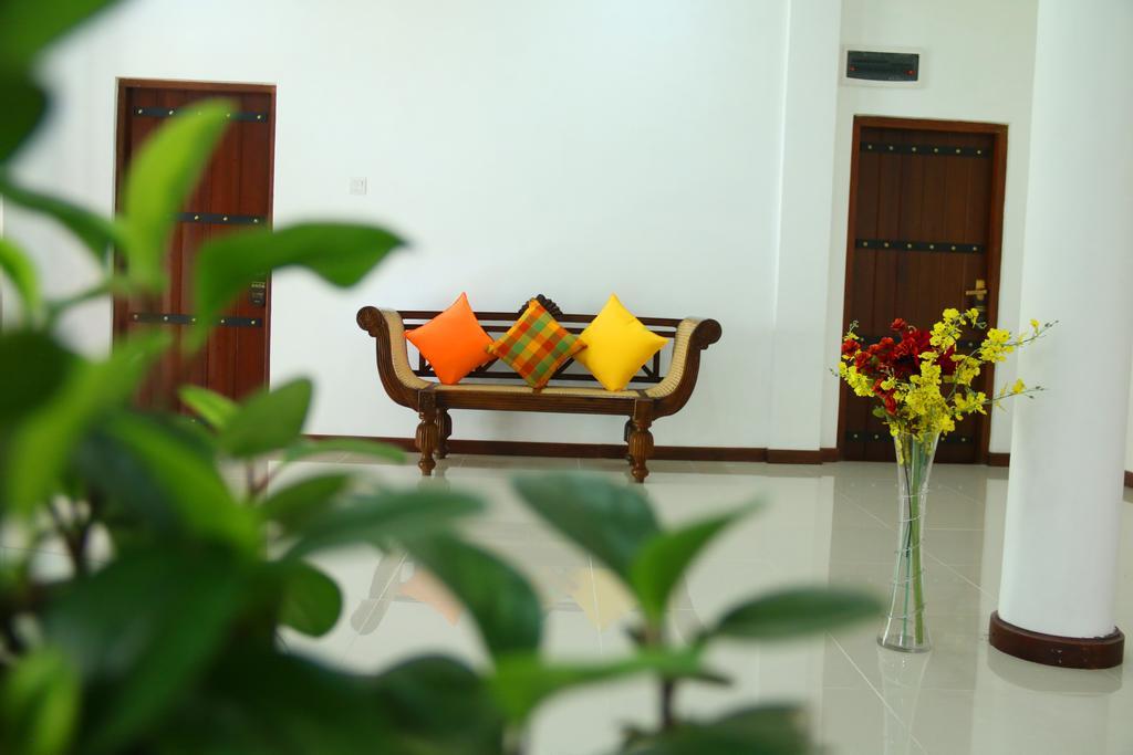 Nivahana Homestay Kandy Exteriör bild