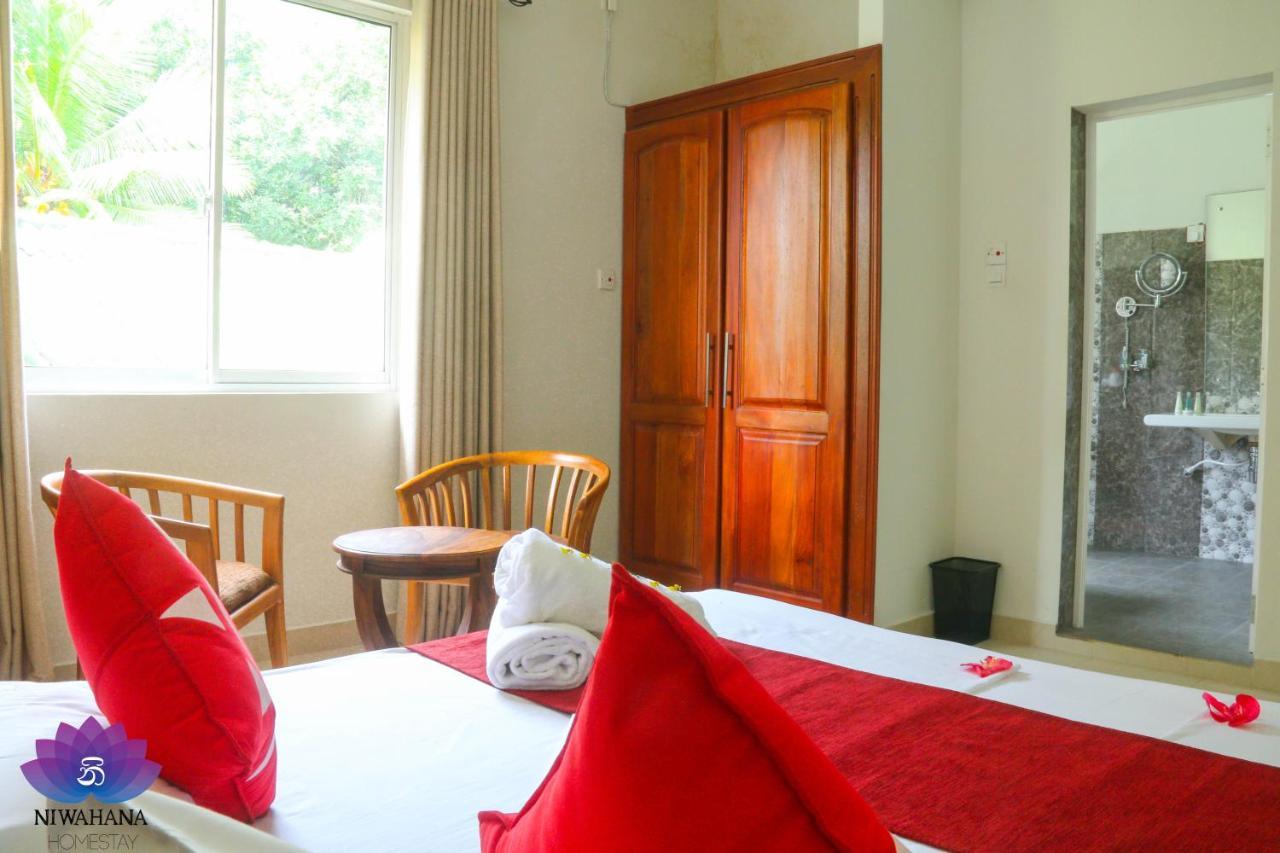 Nivahana Homestay Kandy Exteriör bild