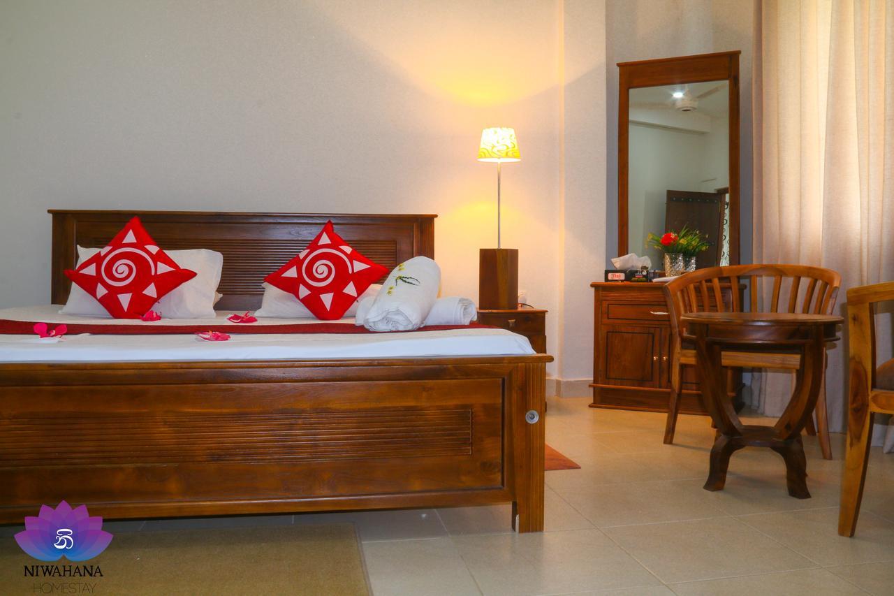 Nivahana Homestay Kandy Exteriör bild