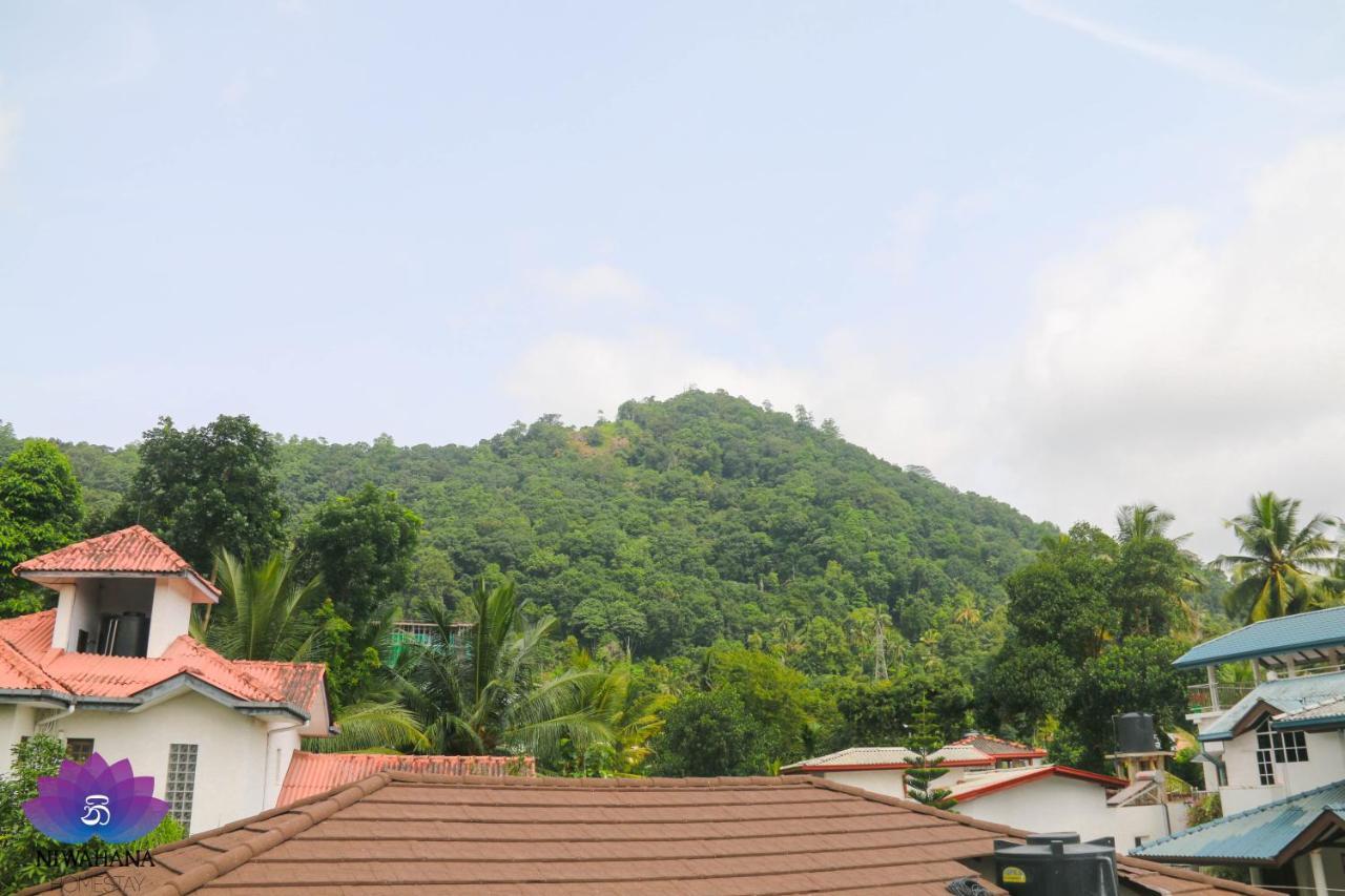 Nivahana Homestay Kandy Exteriör bild