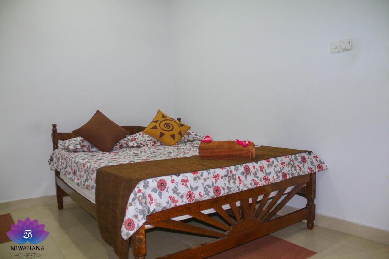 Nivahana Homestay Kandy Exteriör bild