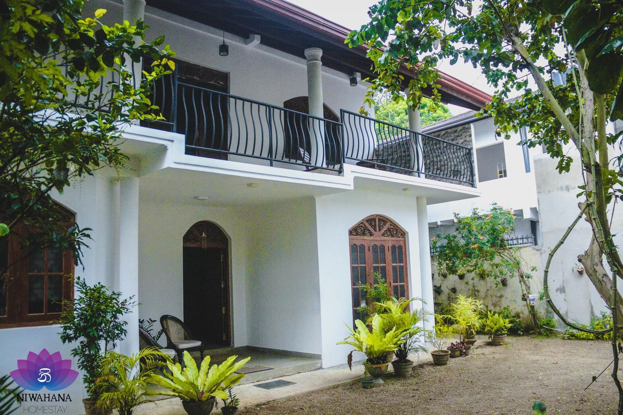 Nivahana Homestay Kandy Exteriör bild