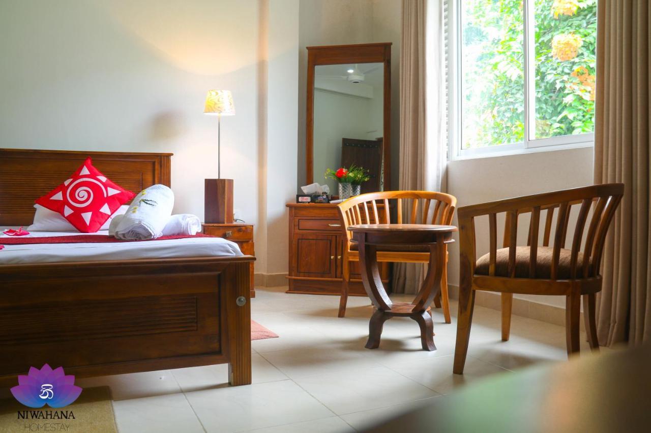Nivahana Homestay Kandy Exteriör bild