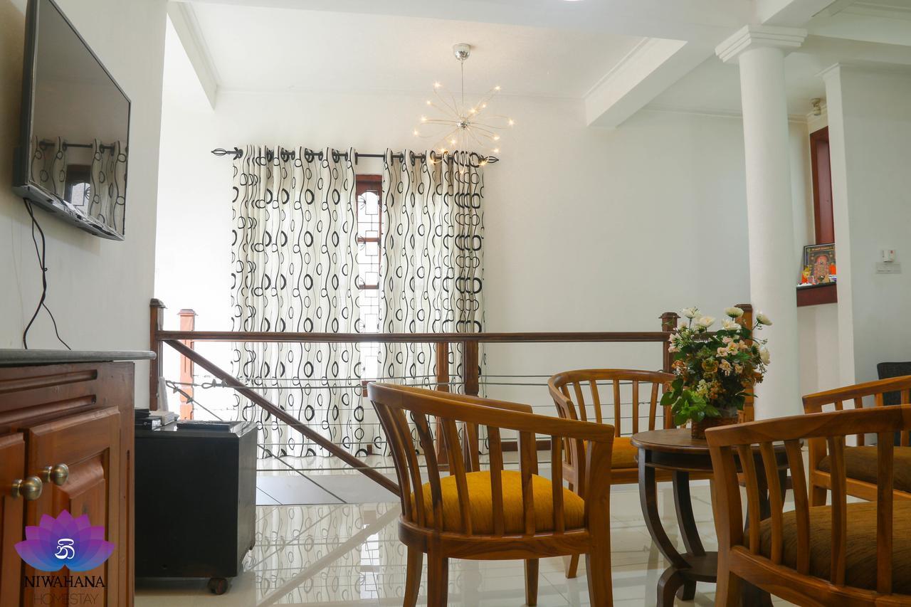 Nivahana Homestay Kandy Exteriör bild