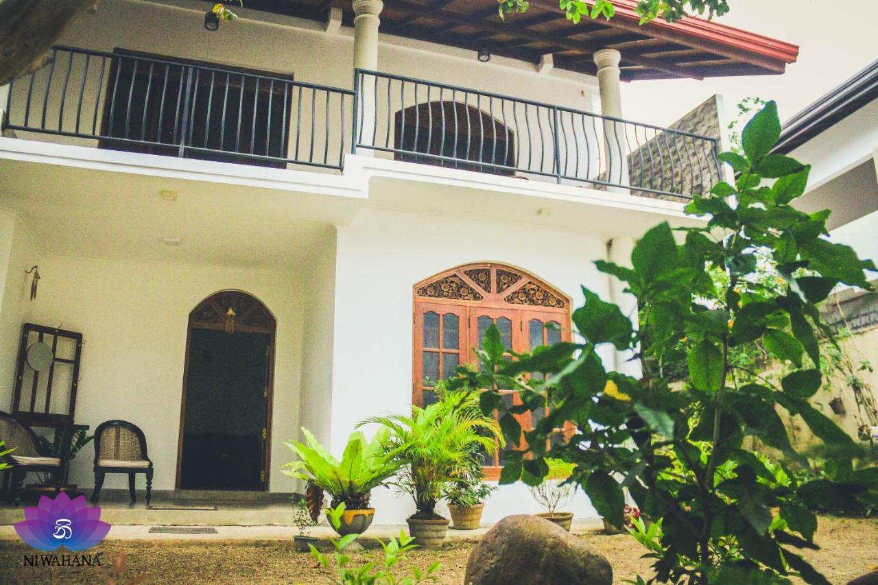 Nivahana Homestay Kandy Exteriör bild